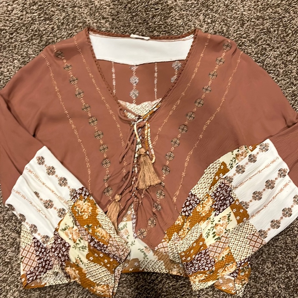 Pattern shirt